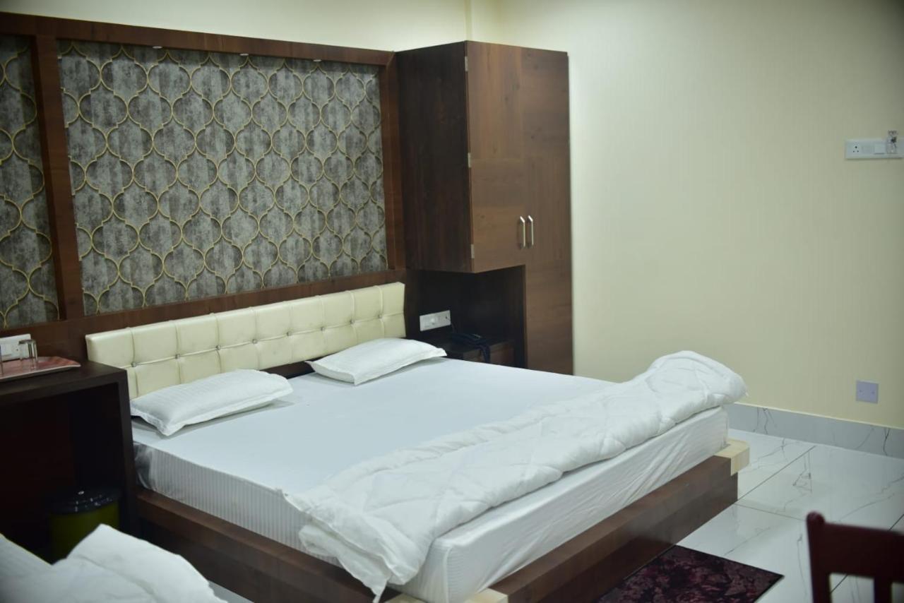 Hotel Sai Krishna Balasore Kültér fotó